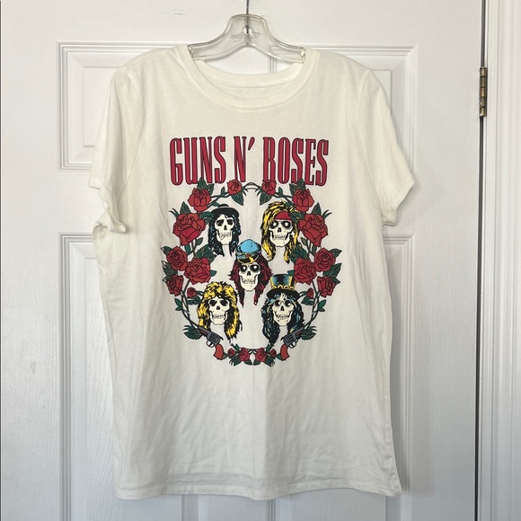 Guns N' Roses Tops - Guns N' Roses White Graphic Tee